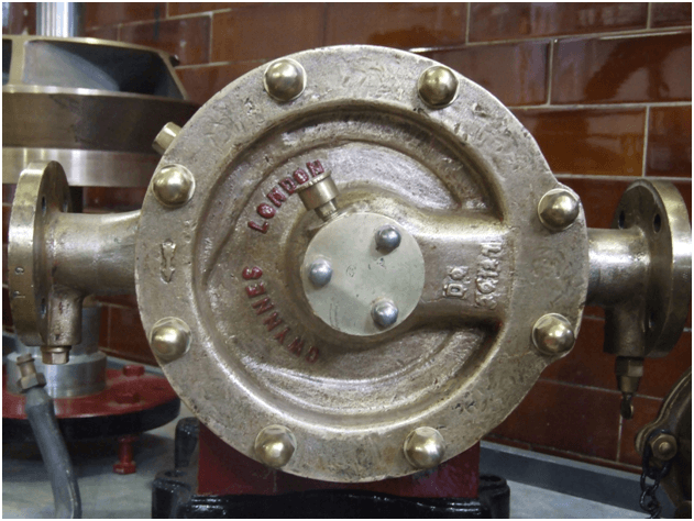 automatic recirculation valve